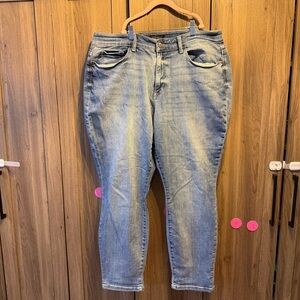 Judy Blue Mid Rise Boyfriend Fit Jeans Size 18W